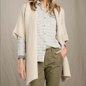 Beautiful Toad&Co San Ysidro wool oatmeal cardigan